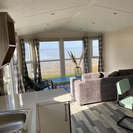 Holiday home Traumlage Nr 56: Seaside Tranquility In Nature's Embrace *